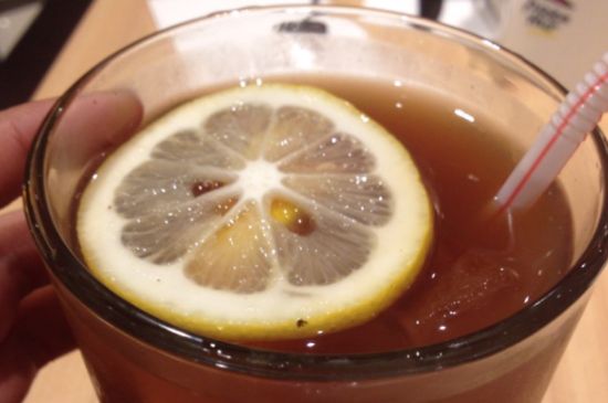 紅茶檸檬水的正確泡法，自制檸檬紅茶的做法竅門