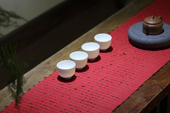 喝茶茶桌上的禮儀有哪些，泡茶待客十大禮儀不可不做！