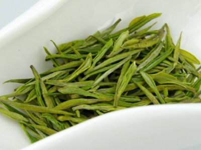 白茶顏色變黃還能喝嗎，發(fā)黃的白茶好不好？