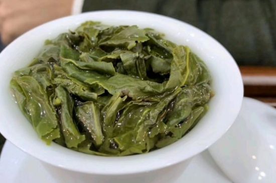 用紙巾辨別香精鐵觀音，鐵觀音香精如何分辨方法