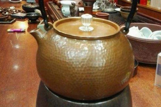 用銅壺燒水有什么禁忌，銅壺煮水的兩大忌諱和好處