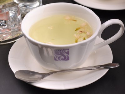 茉利花茶有什么功效作用，不適合什么人喝？