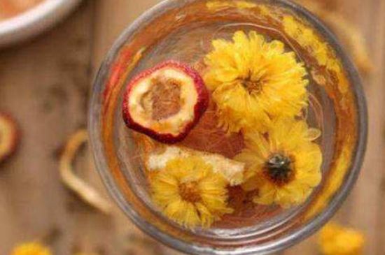 祛濕氣雙花茶，喝什么花茶祛濕氣排毒養(yǎng)顏