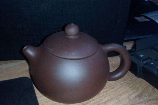 紫砂壺密密麻麻黑點(diǎn)，布滿了很多小黑點(diǎn)的紫砂好嗎