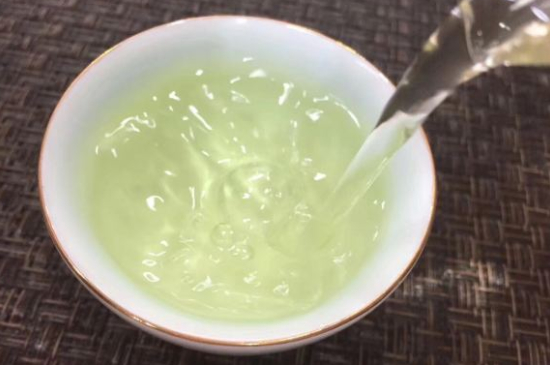 什么茶葉喝起來超級香，什么茶泡出來滿屋濃香?