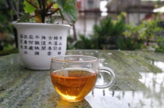 什么茶葉喝起來超級香，什么茶泡出來滿屋濃香?