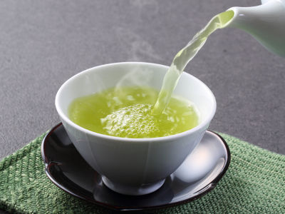 紅茶和綠茶的區(qū)別，常喝紅茶好還是綠茶好？