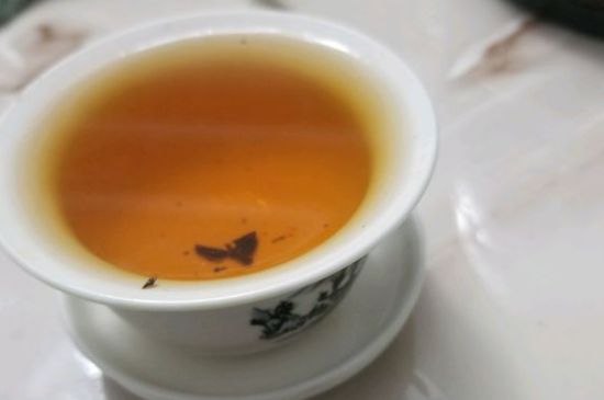 女人喝紅茶最佳時間，女人晚上喝紅茶好嗎