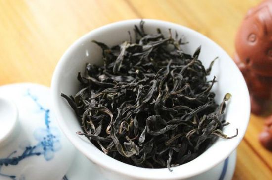 鋸朵仔跟鴨屎香哪個貴，鋸朵子和鴨屎香哪個好喝？