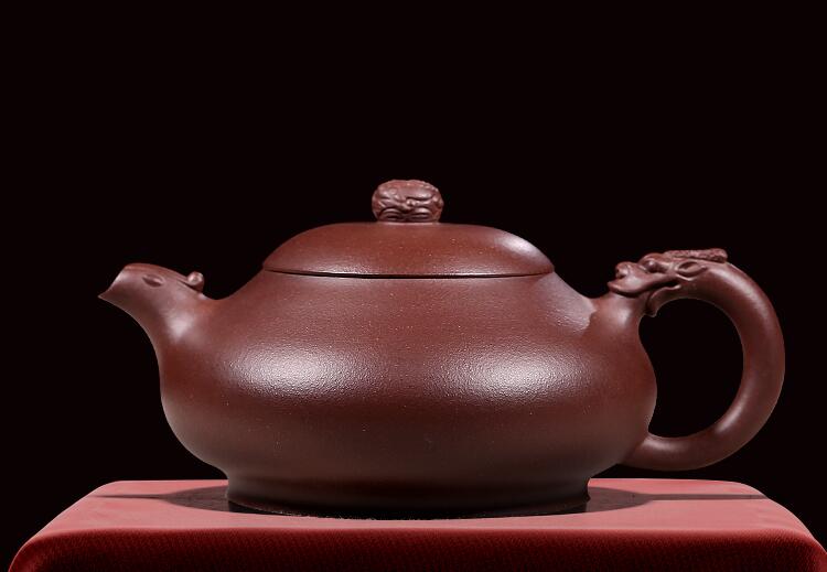 如何鑒別紫砂壺好壞，廉價(jià)的紫砂壺用了會(huì)有什么傷害